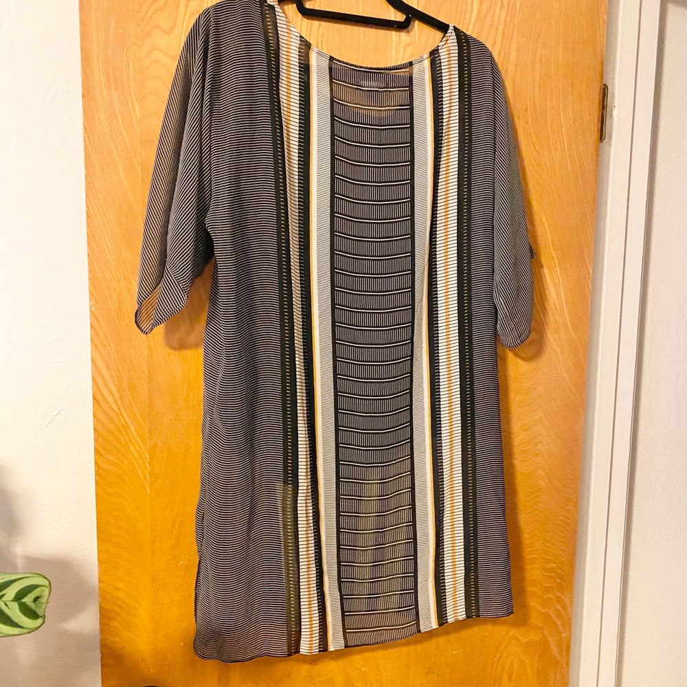 Max Studio printed split neck tunic L - Picture 5 of 8